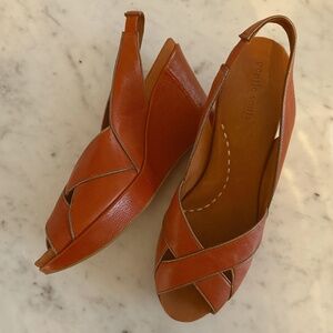 Kenneth Cole  Gentle Souls Leather Slingback Wedge Sz 10 - Runs Large